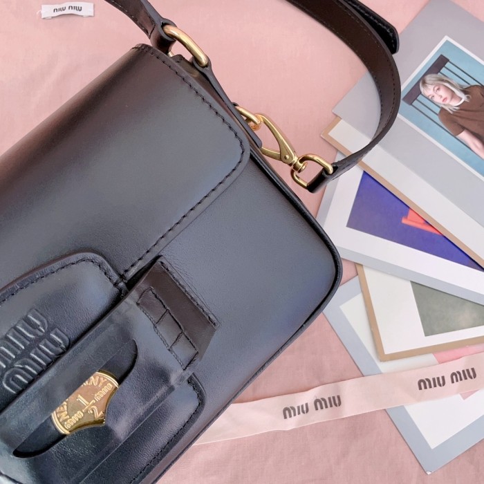 Nappa Leather Shoulder Bag“23*13.5*5CM”-039=