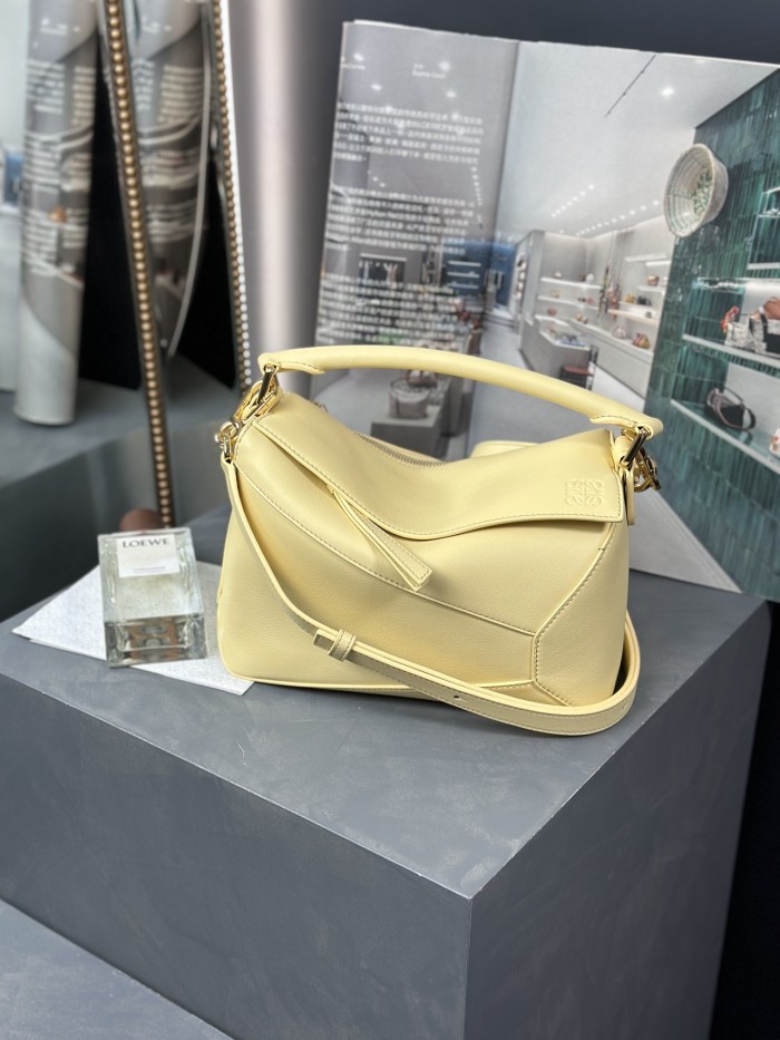 Small Puzzle Edge bag in classic calfskin“24*16*10.5CM”-086=