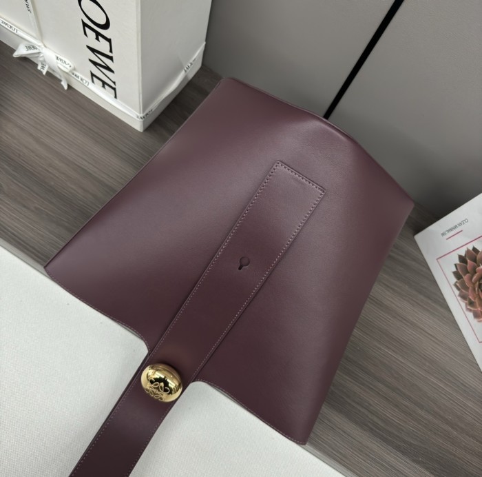 Pebble Bucket Bag In Soft Grained Calfskin“28*24.5*23.5CM”-087=
