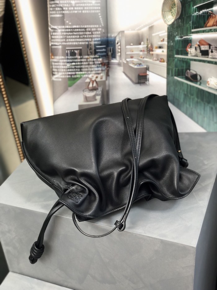 Medium Flamenco clutch in nappa calfskin“30*24.5*10.5CM”-086=
