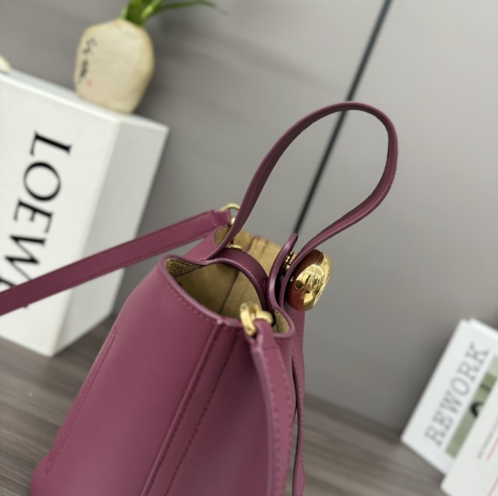 Pebble Bucket Bag In Soft Grained Calfskin“19.5*16*16CM”-037=