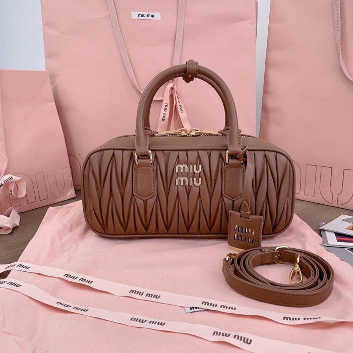 Cognac Arcadie Matelassé Nappa Leather Bag“27*12*9CM”-0801=