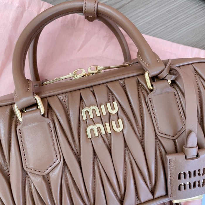 Cognac Arcadie Matelassé Nappa Leather Bag“27*12*9CM”-0801=