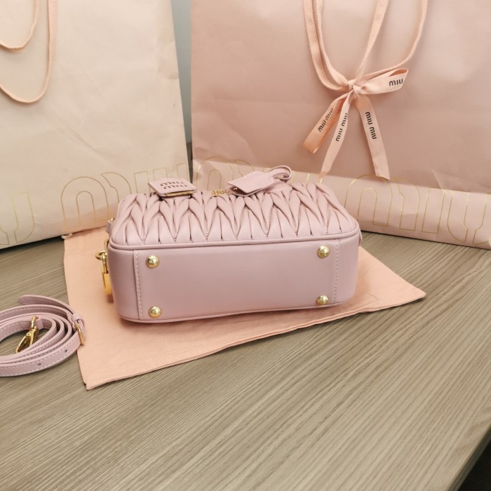 Arcadie Matelassé Nappa Leather Bag“24*16*7.5CM”-0511=