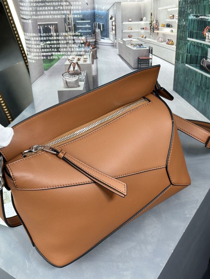 Small Puzzle Edge bag in smooth calfskin“24*16*10.5CM”-086=