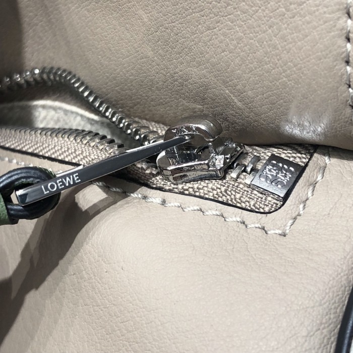 Medium Puzzle bag in classic calfskin“29*18*12CM”-027=