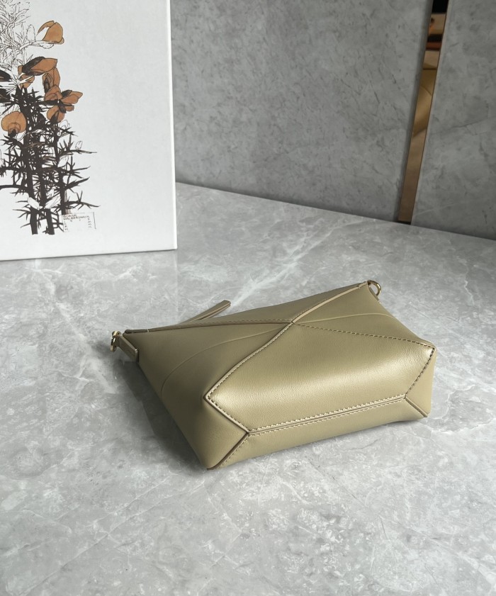 Hammock Hobo In Classic Calfskin “23*15.5*6.5CM”-057=