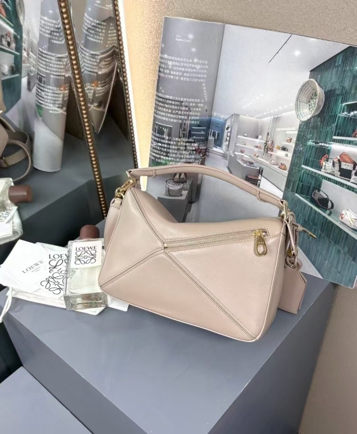 Small Featherlight Puzzle bag in nappa lambskin“24*16.5*10.5CM”-057=