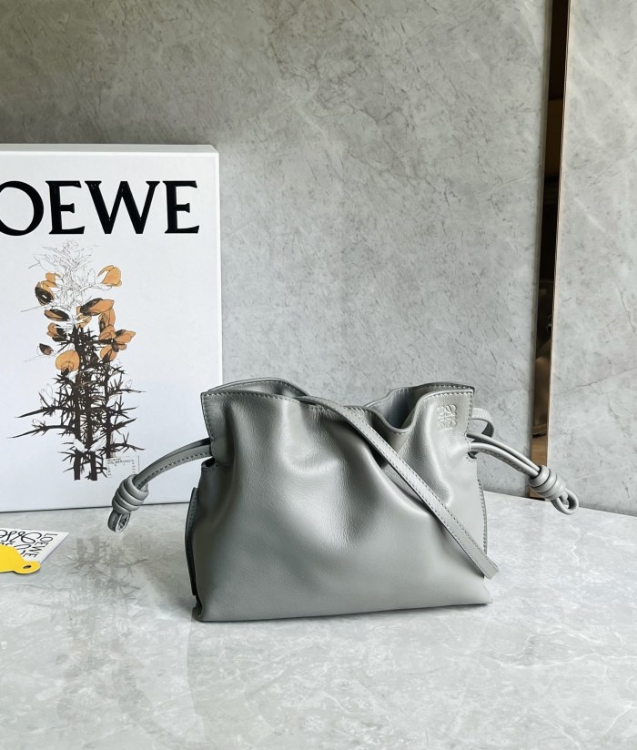 Mini Flamenco Clutch In Nappa Calfskin“22.5*18*9CM”-057=