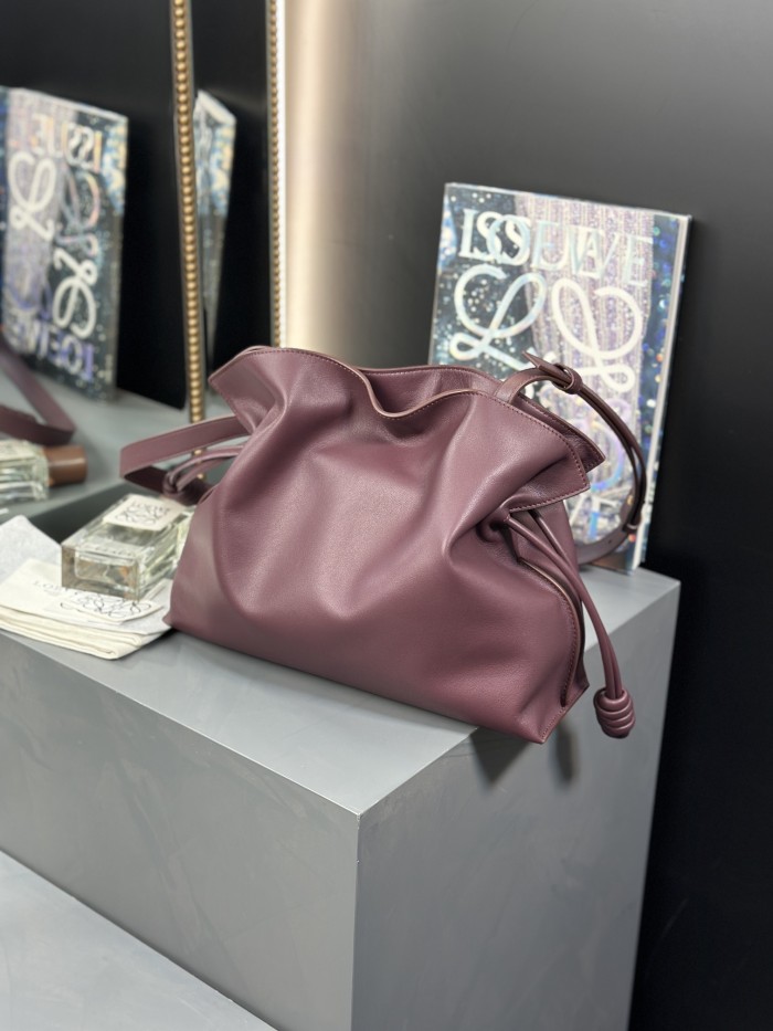 Medium Flamenco clutch in nappa calfskin“30*24.5*10.5CM”-086=