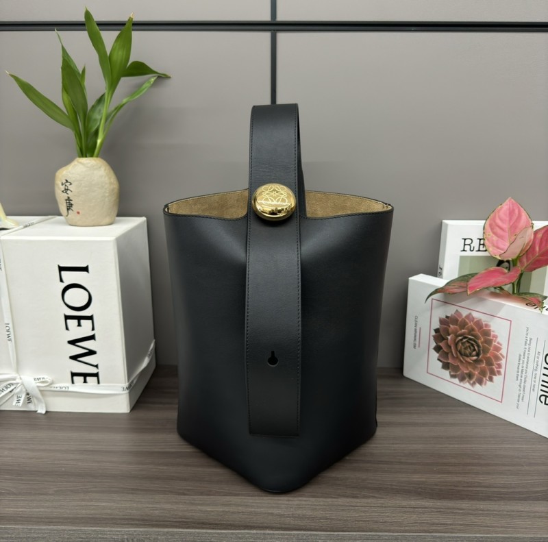 Pebble Bucket Bag In Soft Grained Calfskin“28*24.5*23.5CM”-087=