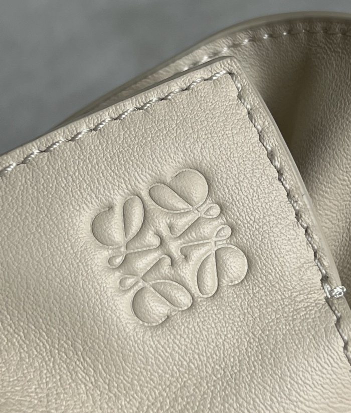 Mini Flamenco Clutch In Nappa Calfskin“22.5*18*9CM”-057=
