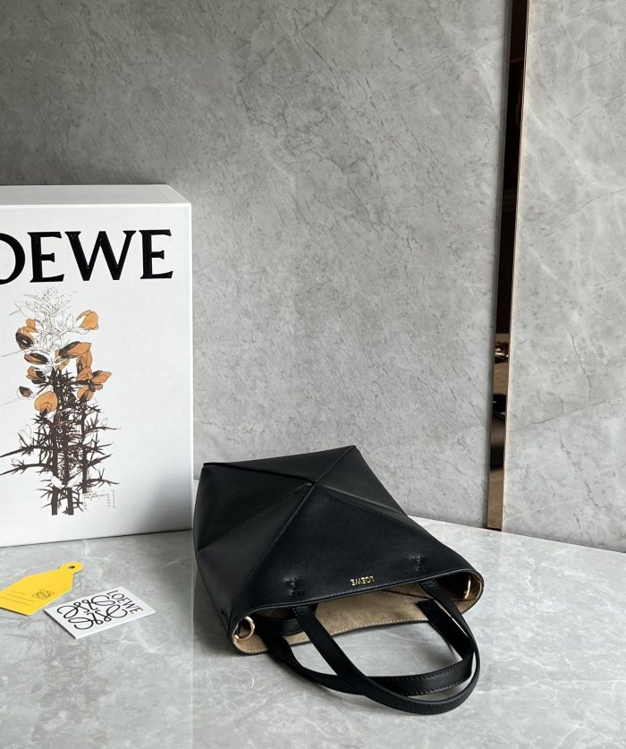 Puzzle Fold Tote In Shiny Calfskin“20*16.5*9.5CM”-057=