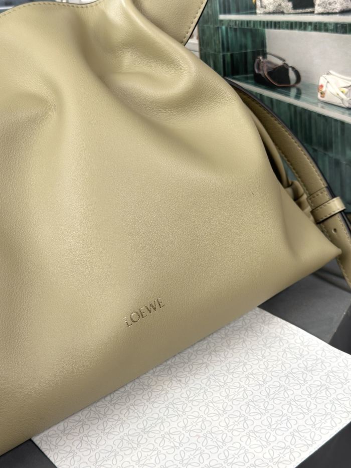 Medium Flamenco clutch in nappa calfskin“30*24.5*10.5CM”-086=