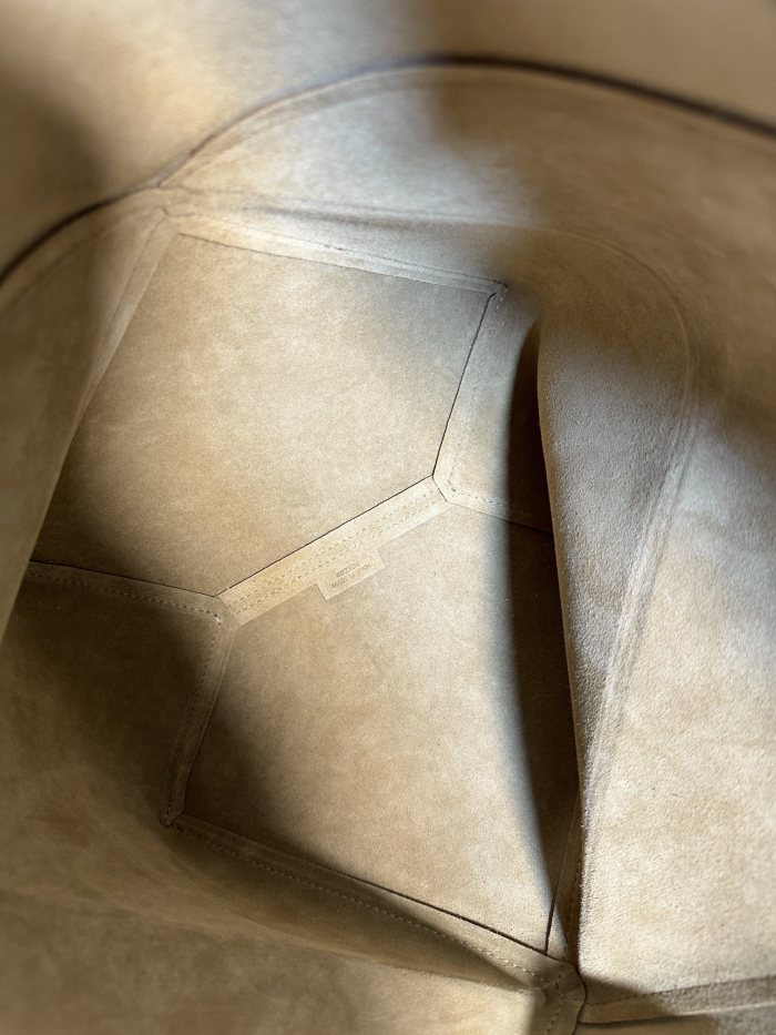 Medium Puzzle Fold tote in nappa calfskin“31.5*25.5*14.5CM”-086=