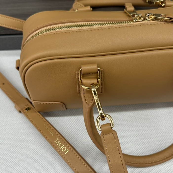 Amazona 23 Cropped Bag In Nappa Calfskin“23*11*10CM”-057=