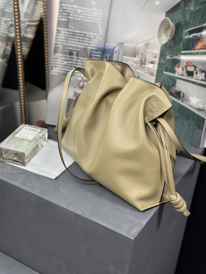 Medium Flamenco clutch in nappa calfskin“30*24.5*10.5CM”-086=
