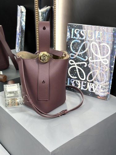 Mini Pebble bucket in smooth calfskin“19.5*16*16CM”-037=
