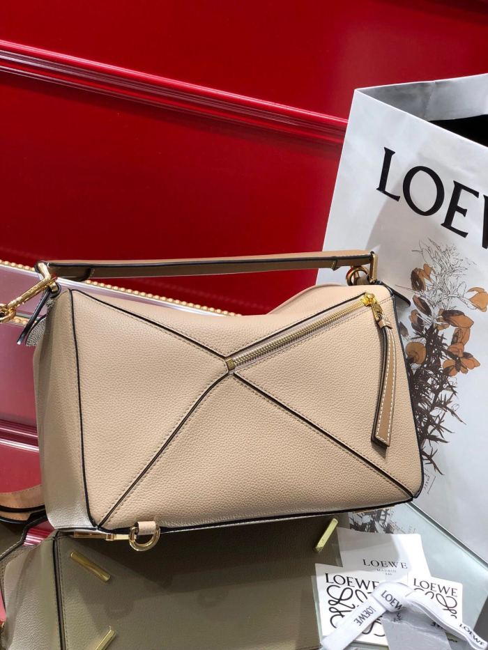 Medium Puzzle bag in soft grained calfskin“29*18*12CM”-027=