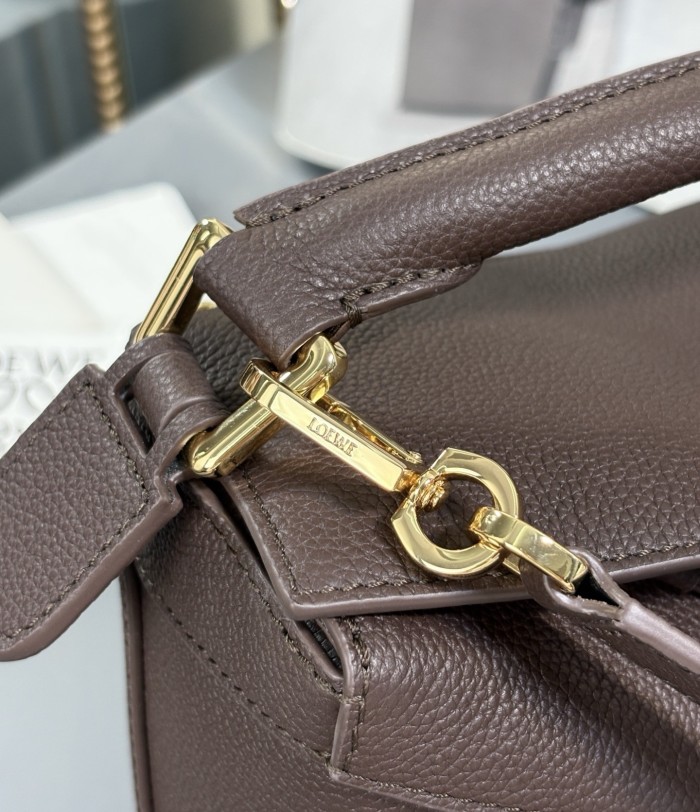 Small Puzzle Edge bag in classic calfskin“24*16*10.5CM”-086=