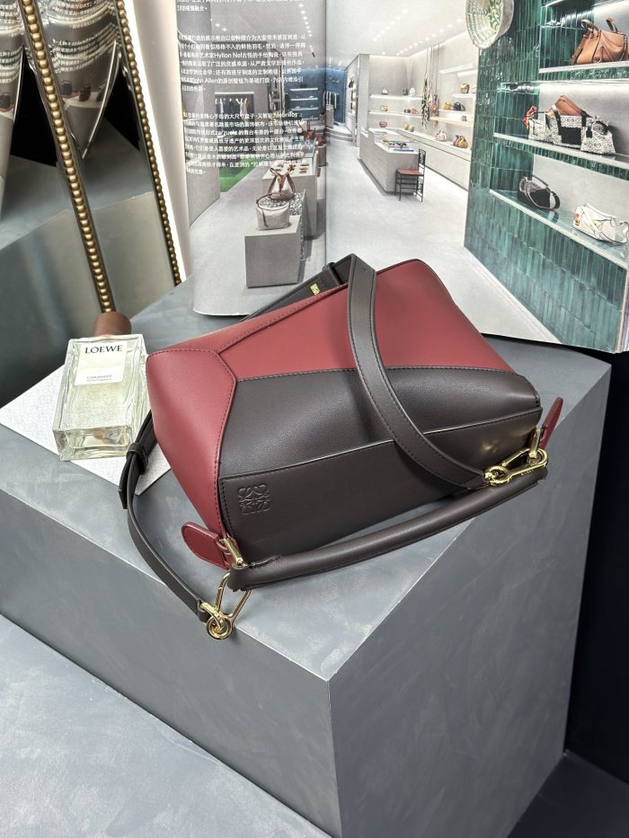 Small Puzzle Edge bag in classic calfskin“24*16*10.5CM”-086=
