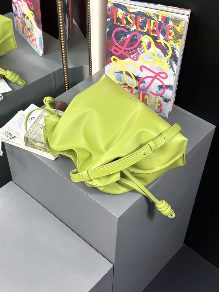 Medium Flamenco clutch in nappa calfskin“30*24.5*10.5CM”-086=