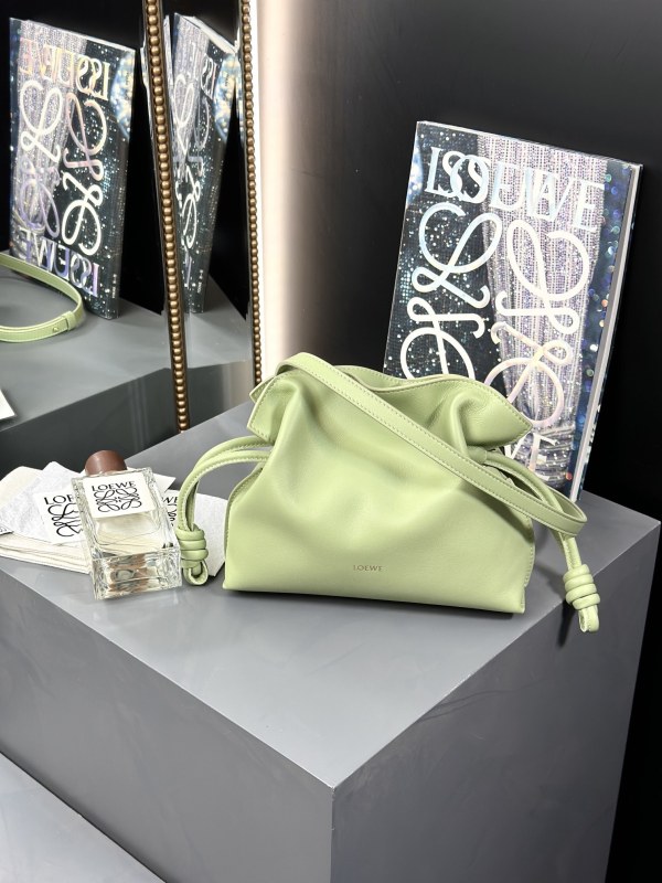 Mini Flamenco Clutch In Nappa Calfskin“22.5*18*9CM”-057=