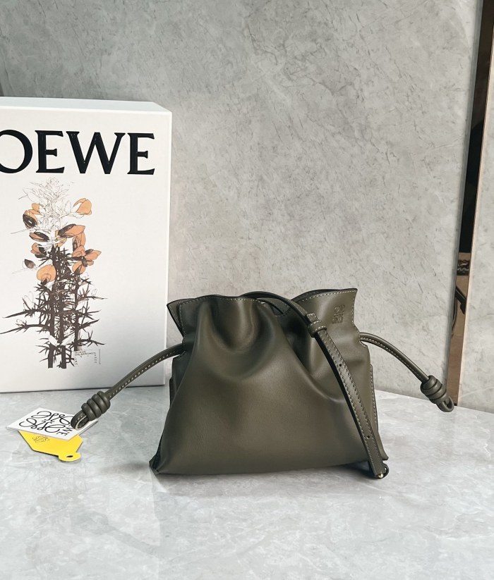 Mini Flamenco Clutch In Nappa Calfskin“22.5*18*9CM”-057=