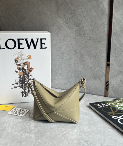 Hammock Hobo In Classic Calfskin “23*15.5*6.5CM”-057=