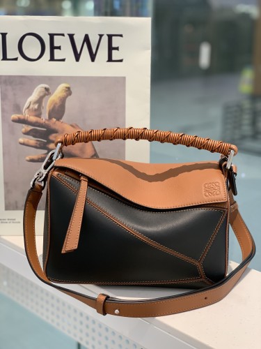 Small Puzzle Edge bag in classic calfskin“24*16*10.5CM”-027=