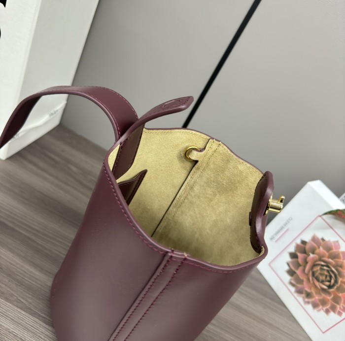 Pebble Bucket Bag In Soft Grained Calfskin“19.5*16*16CM”-037=