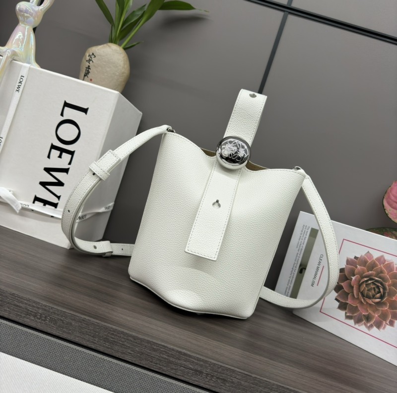 Pebble Bucket Bag In Soft Grained Calfskin“19.5*16*16CM”-037=