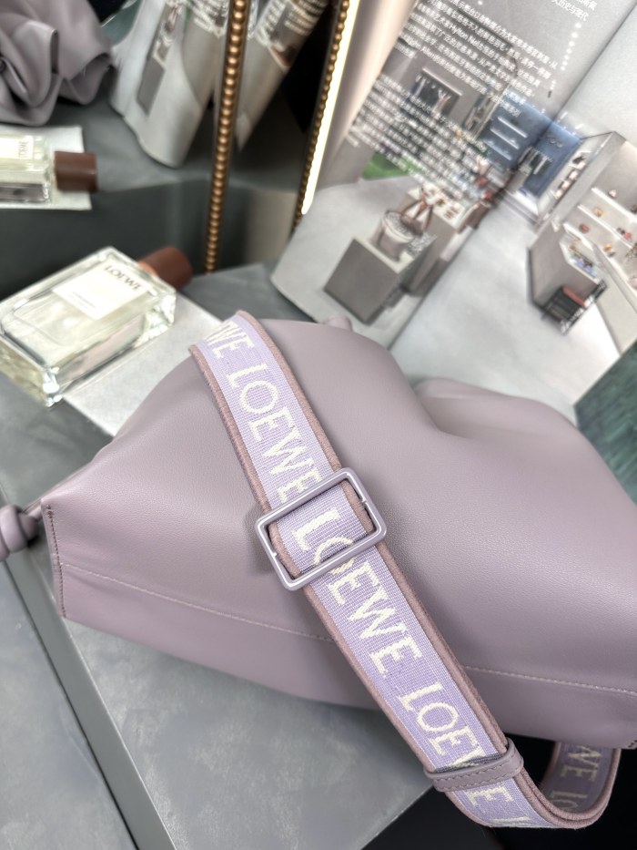 Medium Flamenco clutch in nappa calfskin“30*24.5*10.5CM”-067=