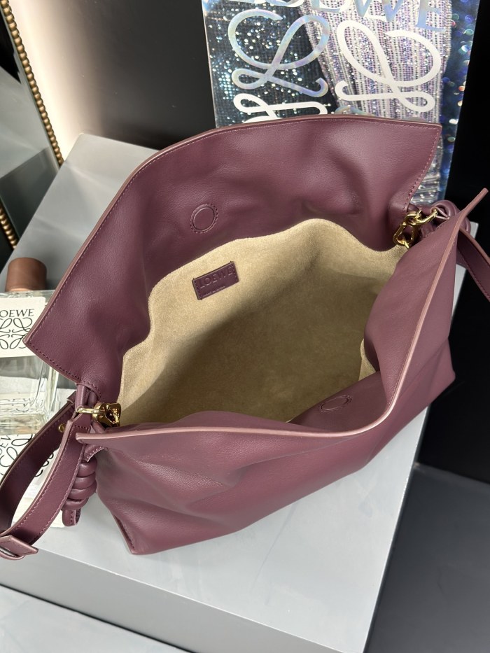 Medium Flamenco clutch in nappa calfskin“30*24.5*10.5CM”-086=