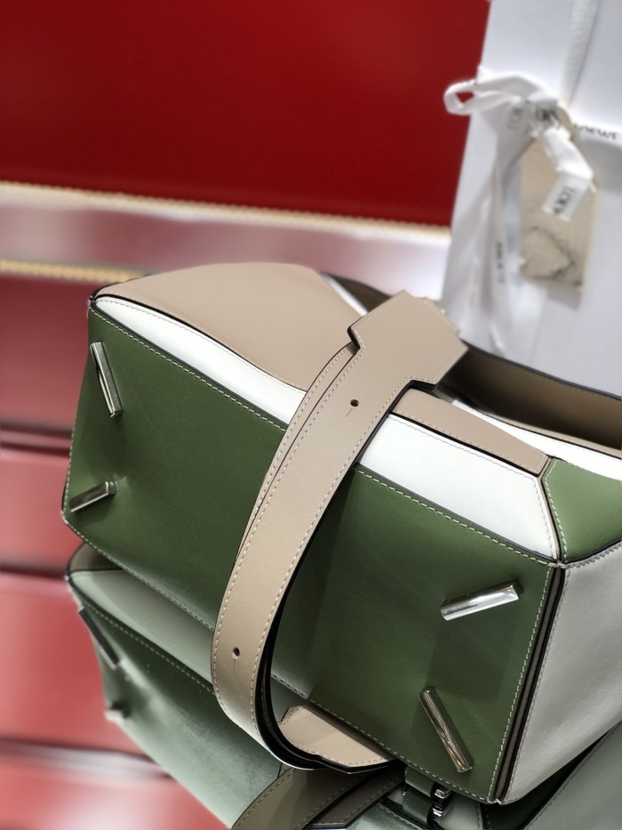 Medium Puzzle bag in classic calfskin“29*18*12CM”-027=