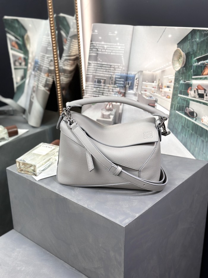 Small Puzzle Edge bag in soft grained calfskin“24*16*10.5CM”-086=