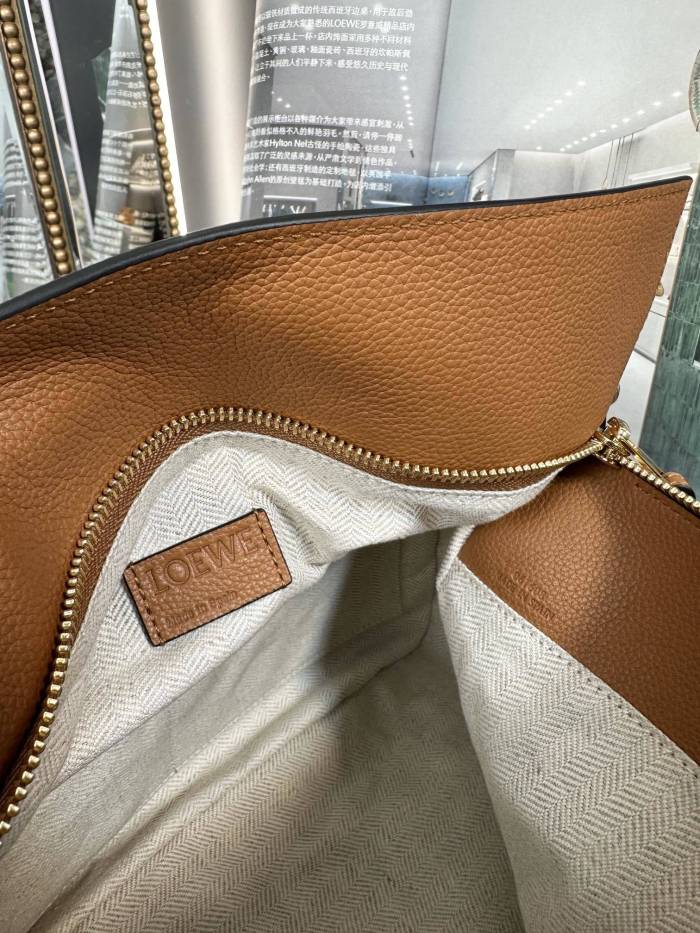 Medium Puzzle bag in soft grained calfskin“29*18*12CM”-027=