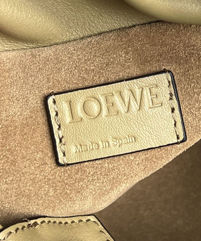 Mini Flamenco Clutch In Nappa Calfskin“23.9*18*9CM”-057=