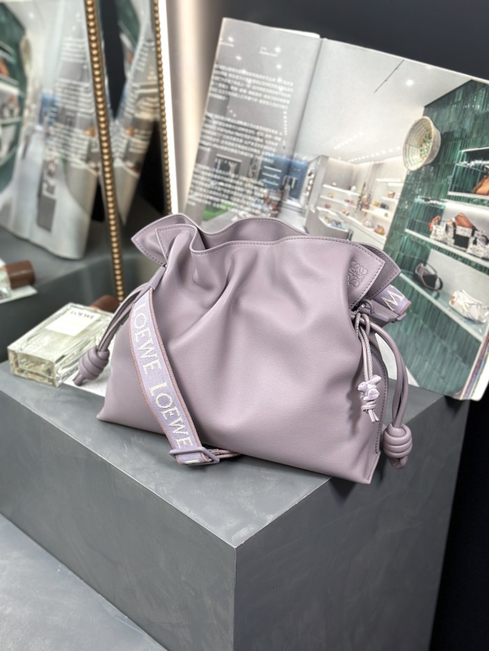 Medium Flamenco clutch in nappa calfskin“30*24.5*10.5CM”-067=