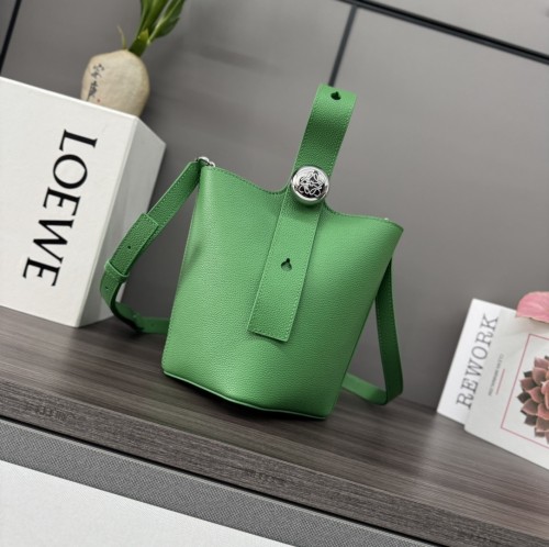 Pebble Bucket Bag In Soft Grained Calfskin“19.5*16*16CM”-037=