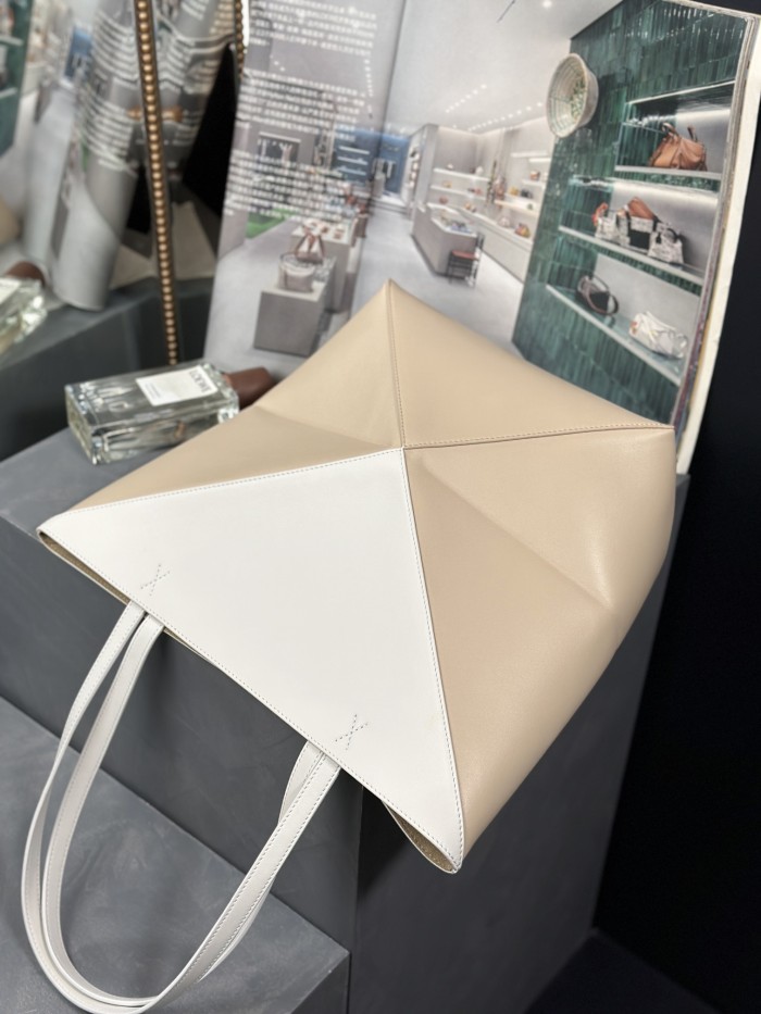 Medium Puzzle Fold tote in nappa calfskin“31.5*25.5*14.5CM”-086=
