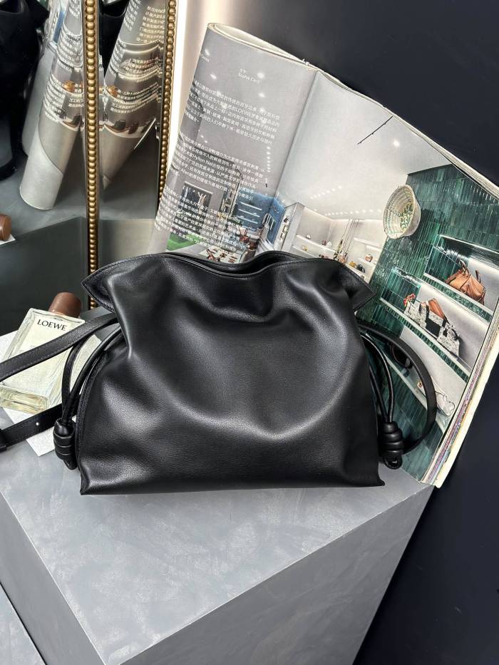 Medium Flamenco clutch in nappa calfskin“30*24.5*10.5CM”-086=