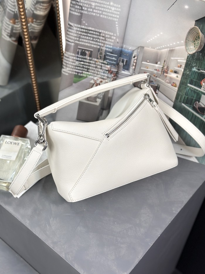 Small Puzzle Edge bag in soft grained calfskin“24*16*10.5CM”-086=