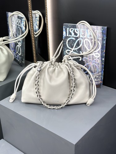 Medium Flamenco purse in mellow nappa lambskin“30*20*10.5CM”-037=