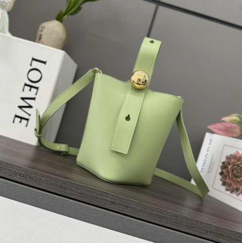 Pebble Bucket Bag In Soft Grained Calfskin“19.5*16*16CM”-037=