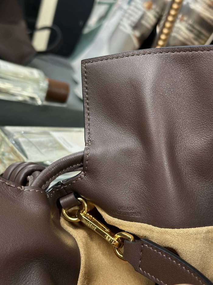Medium Flamenco clutch in nappa calfskin“30*24.5*10.5CM”-086=