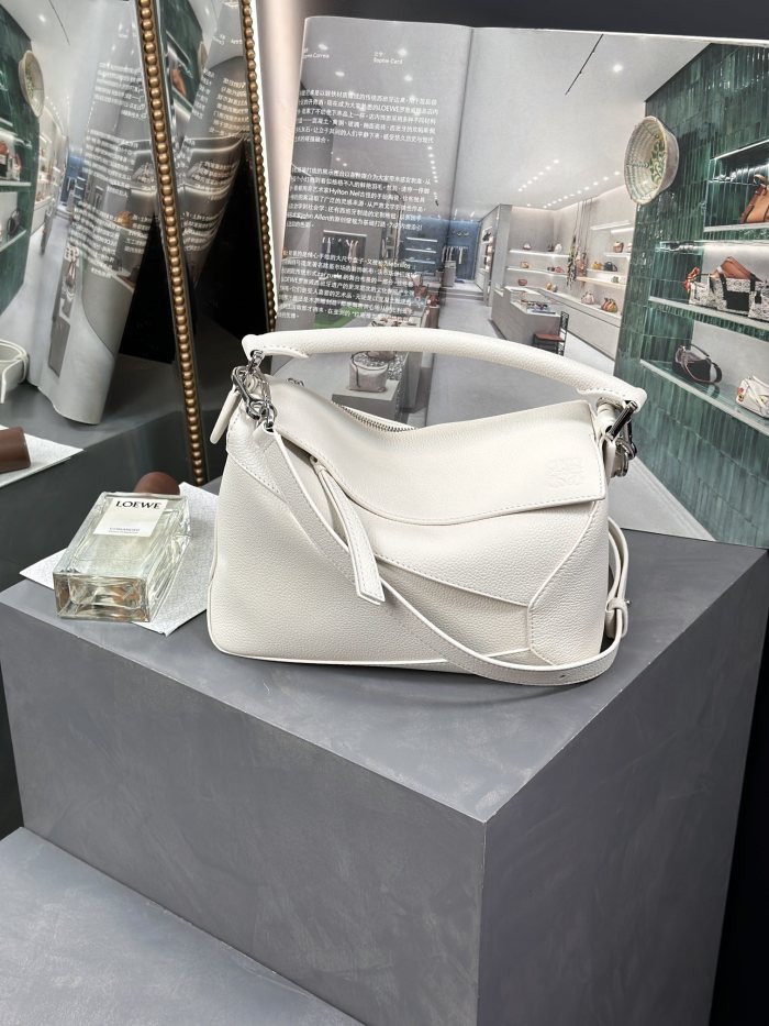 Small Puzzle Edge bag in soft grained calfskin“24*16*10.5CM”-086=