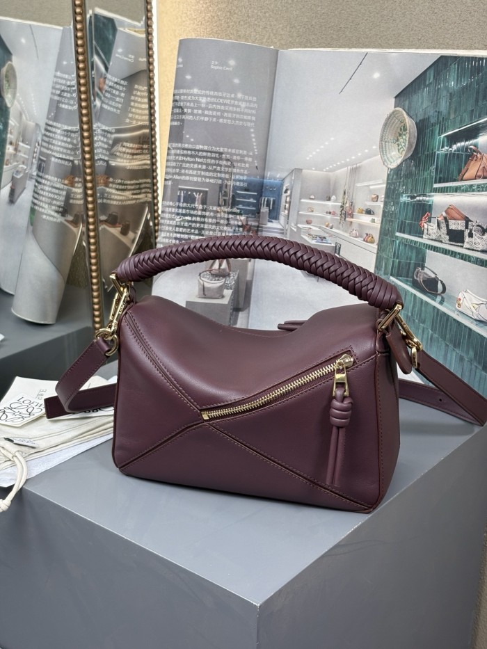 Small Puzzle bag in smooth calfskin“24*16*10.5CM”-057=