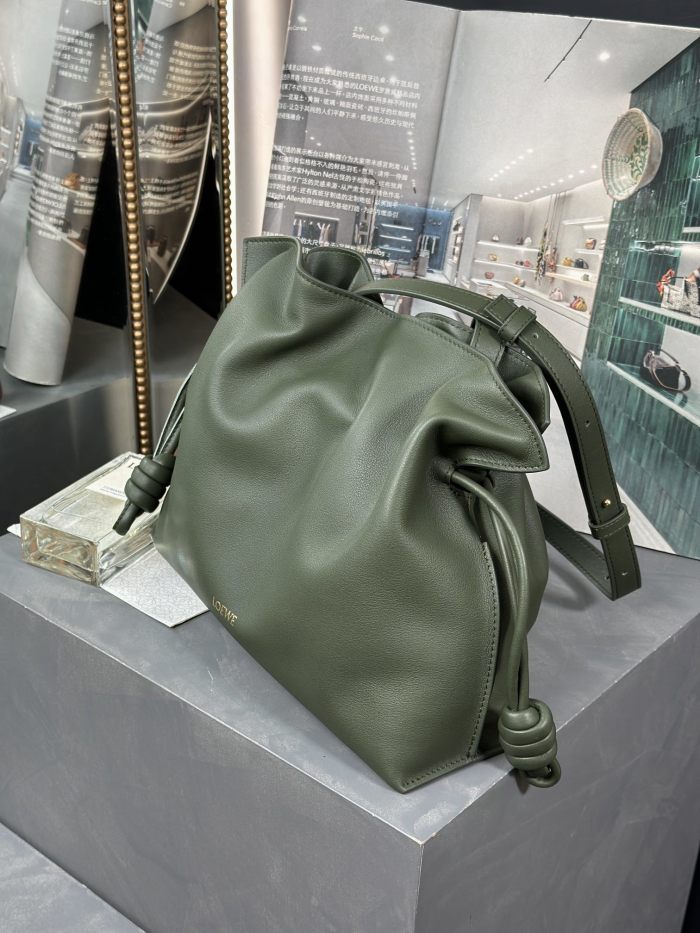 Medium Flamenco clutch in nappa calfskin“30*24.5*10.5CM”-086=