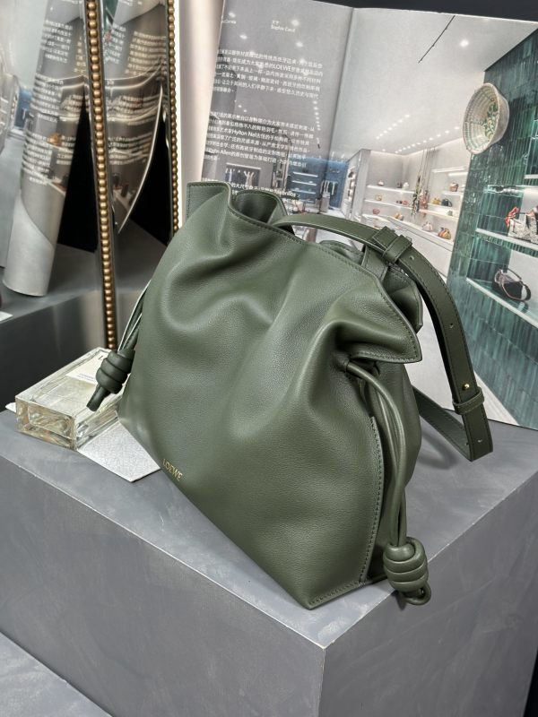 Medium Flamenco clutch in nappa calfskin“30*24.5*10.5CM”-086=